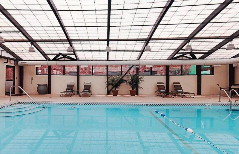 ไฮแอท เพลซ ดีทรอยต์ ยูทิกา Hotel ยูติกา ภายนอก รูปภาพ